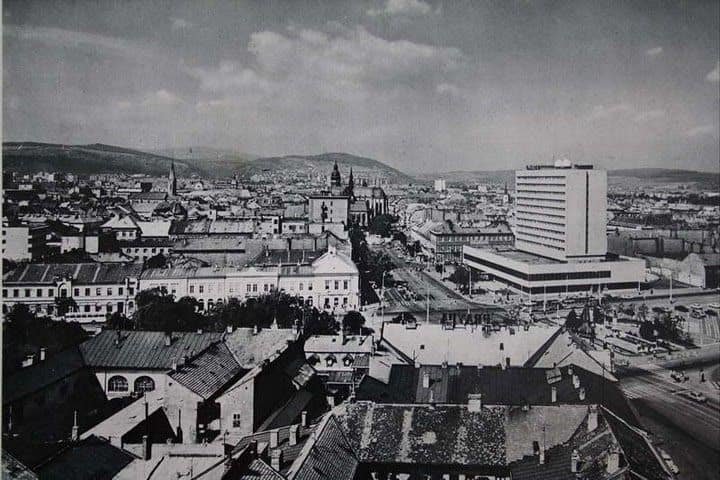 Autor: Námestie Košice historické fotografie / Kronika Slovenskej republiky